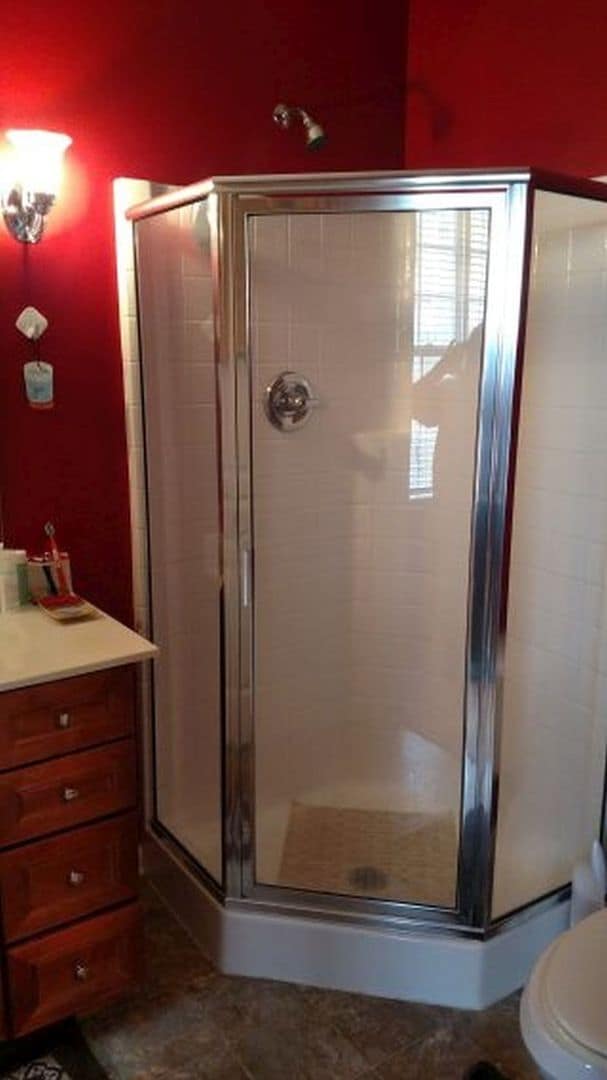 Building Photo - 3 BED / 2.5 BATH CONDO