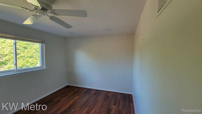 Building Photo - 46400 Briargate Dr