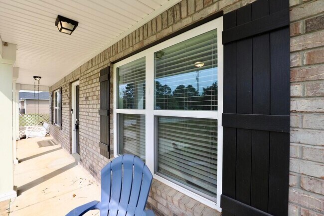 Building Photo - 5625 Tillman Nursery Rd