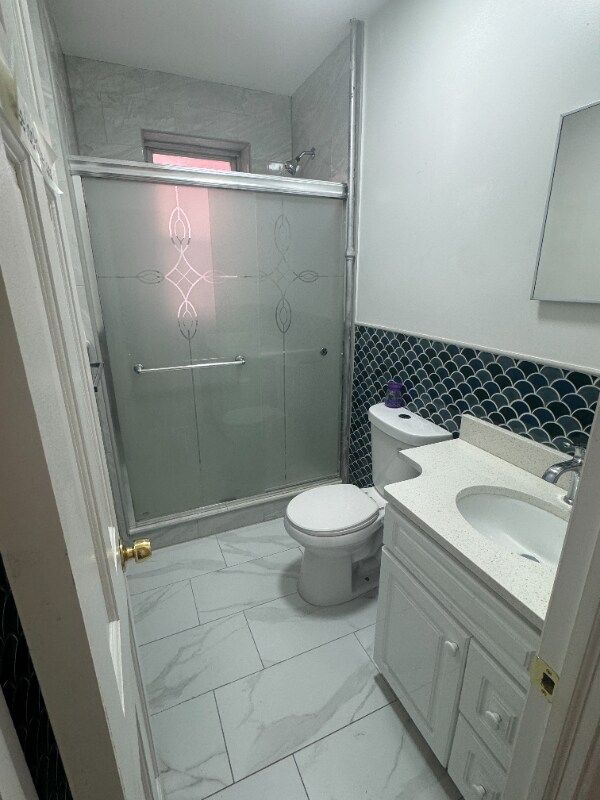 Building Photo - 107-15 103rd St