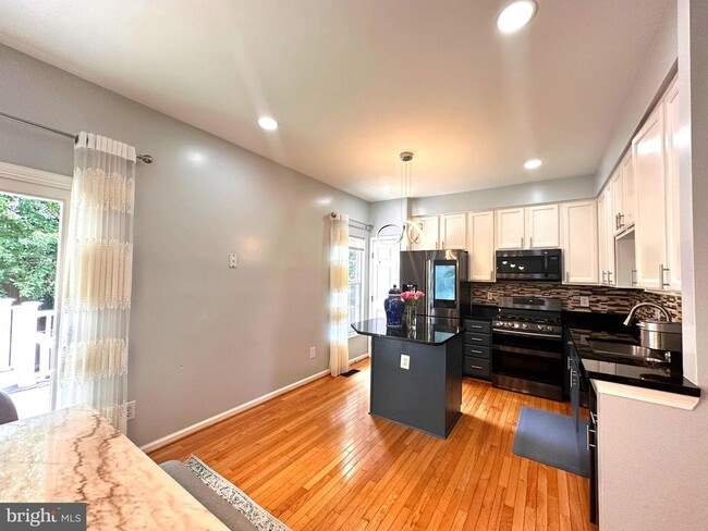 Building Photo - 6503 Parish Glebe Ln