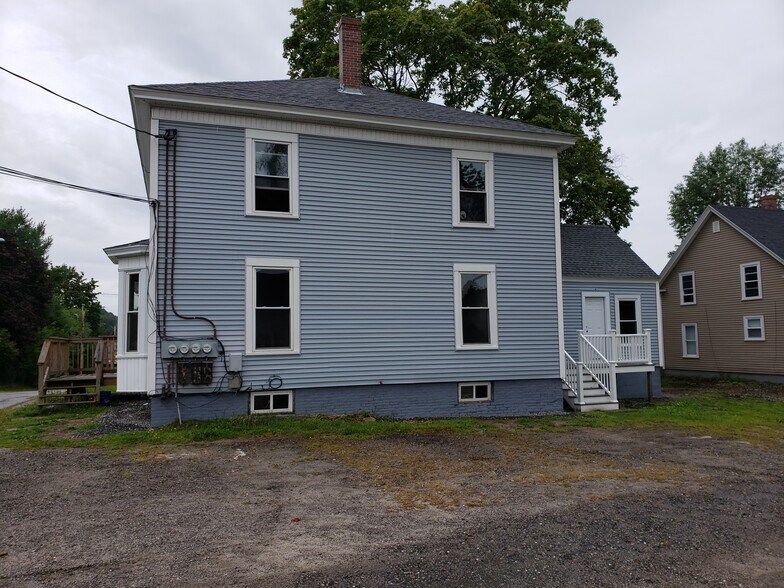 Building Photo - 12 Booker St