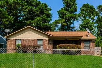 Building Photo - 5120 Breckenwood Dr