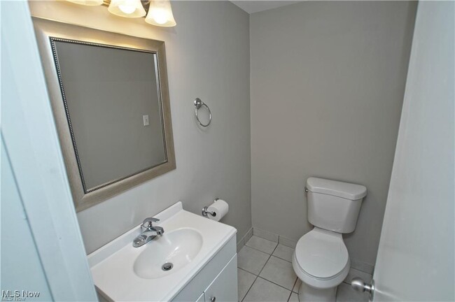 Building Photo - 4537 Birchwold Rd