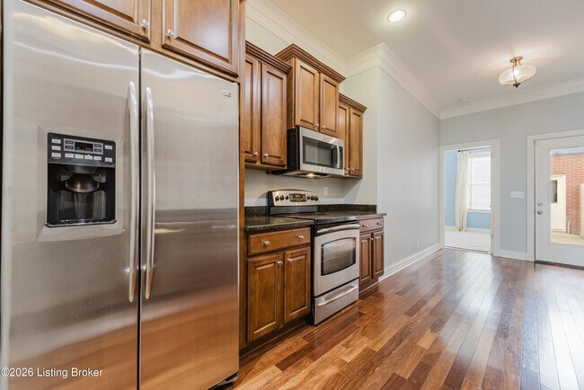 Building Photo - 9312 Norton Commons Blvd