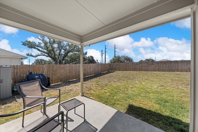 Building Photo - 9705 Kensley Rose Dr