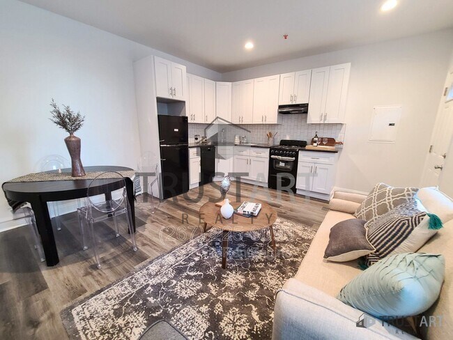 Building Photo - 4732 Longshore Ave