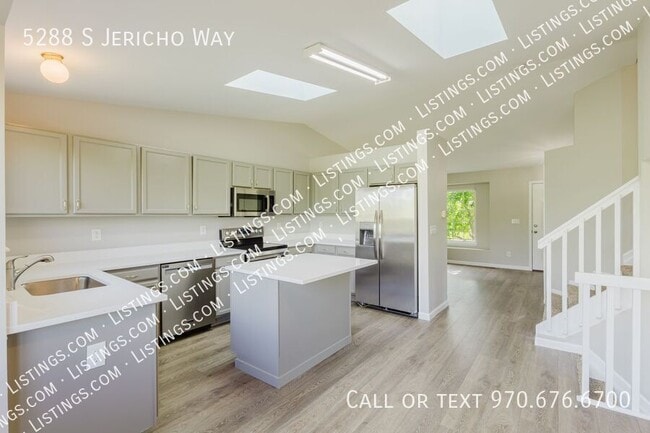 Building Photo - 5288 S Jericho Way