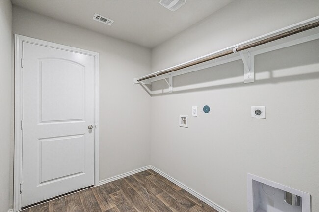 Building Photo - 14668 Blackbrush Mnr