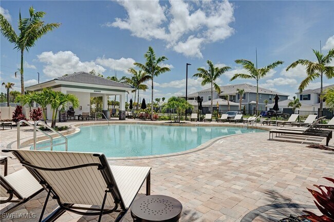 Building Photo - 12361 Canal Grande Dr