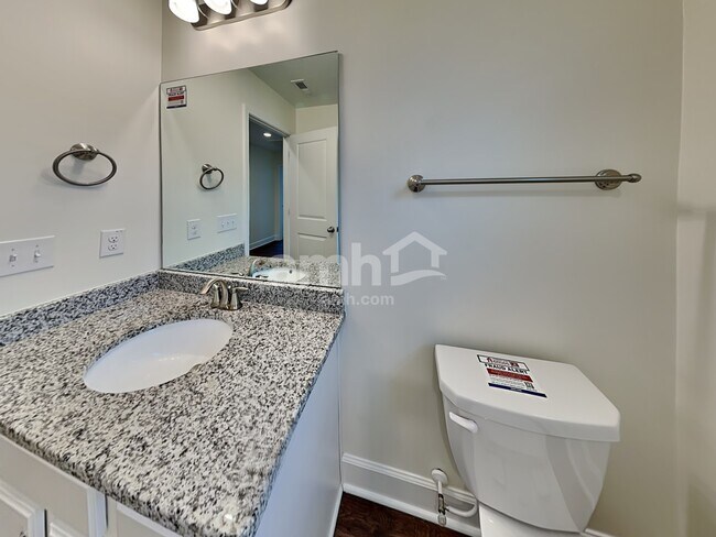 Building Photo - 4268 Longfellow Dr