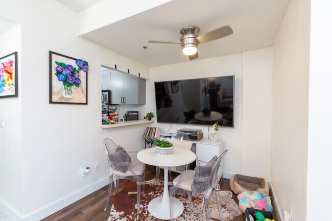 Building Photo - $500.00 OFF MOVE IN !!! NORTH PARK AT ITS ...
