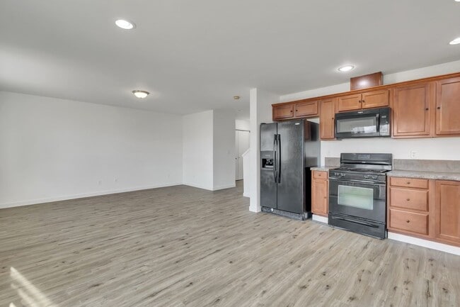 Building Photo - 3 bed 2.5 bath in Silverlake Everett