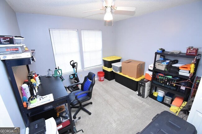 Building Photo - 200 McIntosh Dr