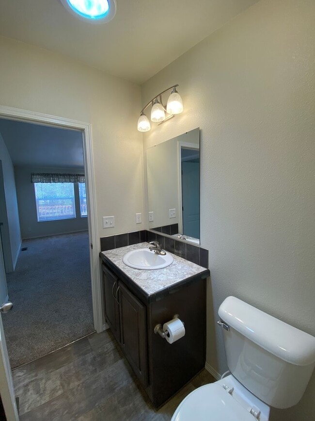 Building Photo - Gorgeous Home w/Huge Shop in La Pine!