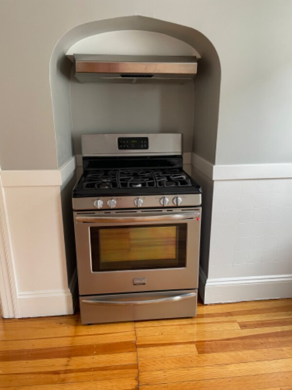 Building Photo - 41 Vervena St