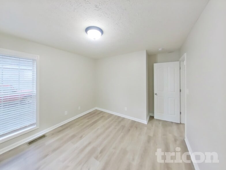 Building Photo - 775 Vera Dr