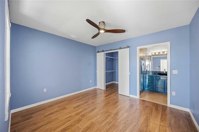 Building Photo - 2950 Viscaya Pl