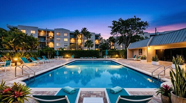 Building Photo - 26 Royal Palm Way