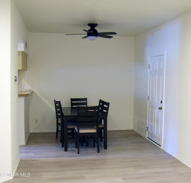 Building Photo - 668 Oak Run Trail