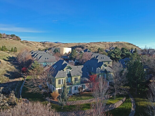 Primary Photo - 1402 Camel Back Ln