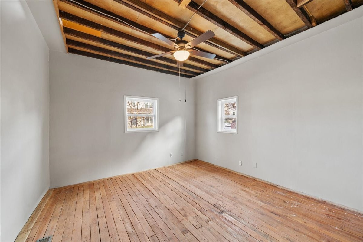 Building Photo - 1822 Holly St