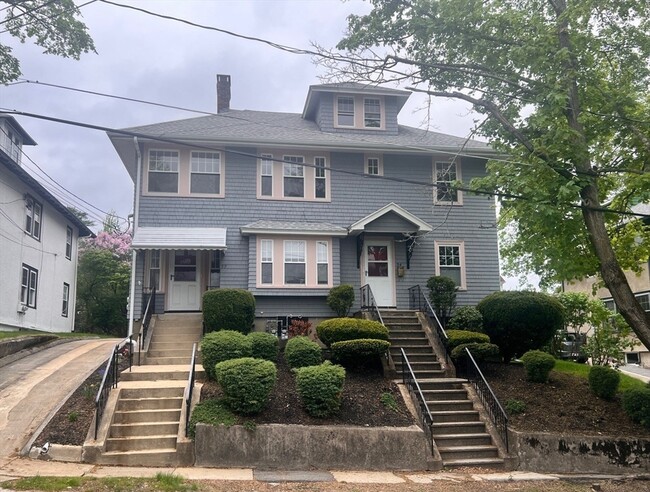 Primary Photo - 34 Lewis Rd