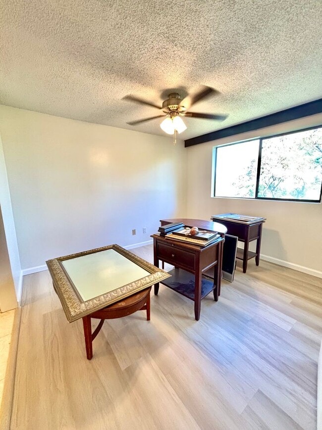 Building Photo - Kihei Shores - South Maui across from World Class Beaches