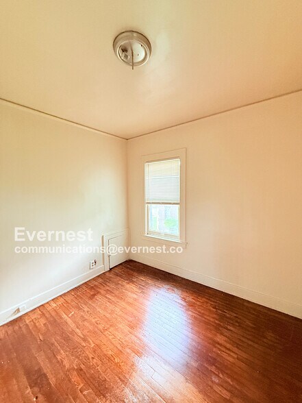 Building Photo - 12021 Stoepel St