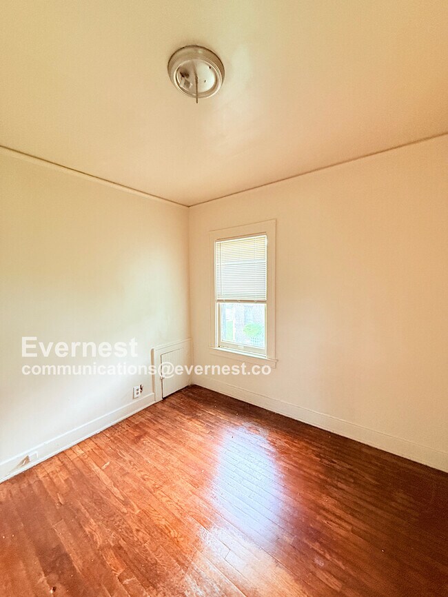 Building Photo - 12021 Stoepel St