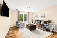 Building Photo - 18365 Sharon Ln