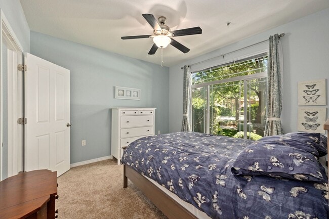 Building Photo - 2450 Windrow Dr