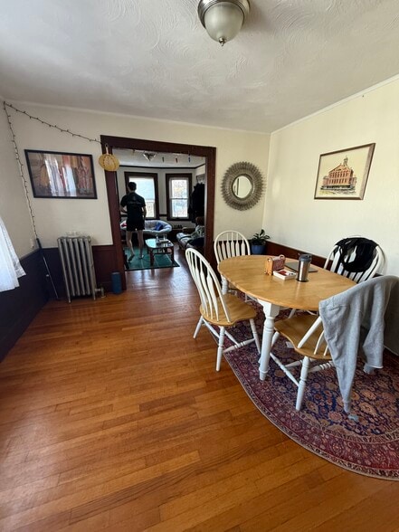 Building Photo - 58 Brock St