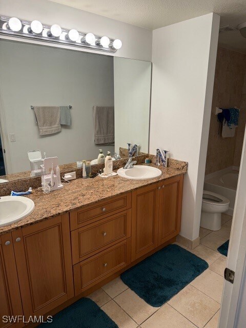 Building Photo - 20201 Estero Gardens Cir