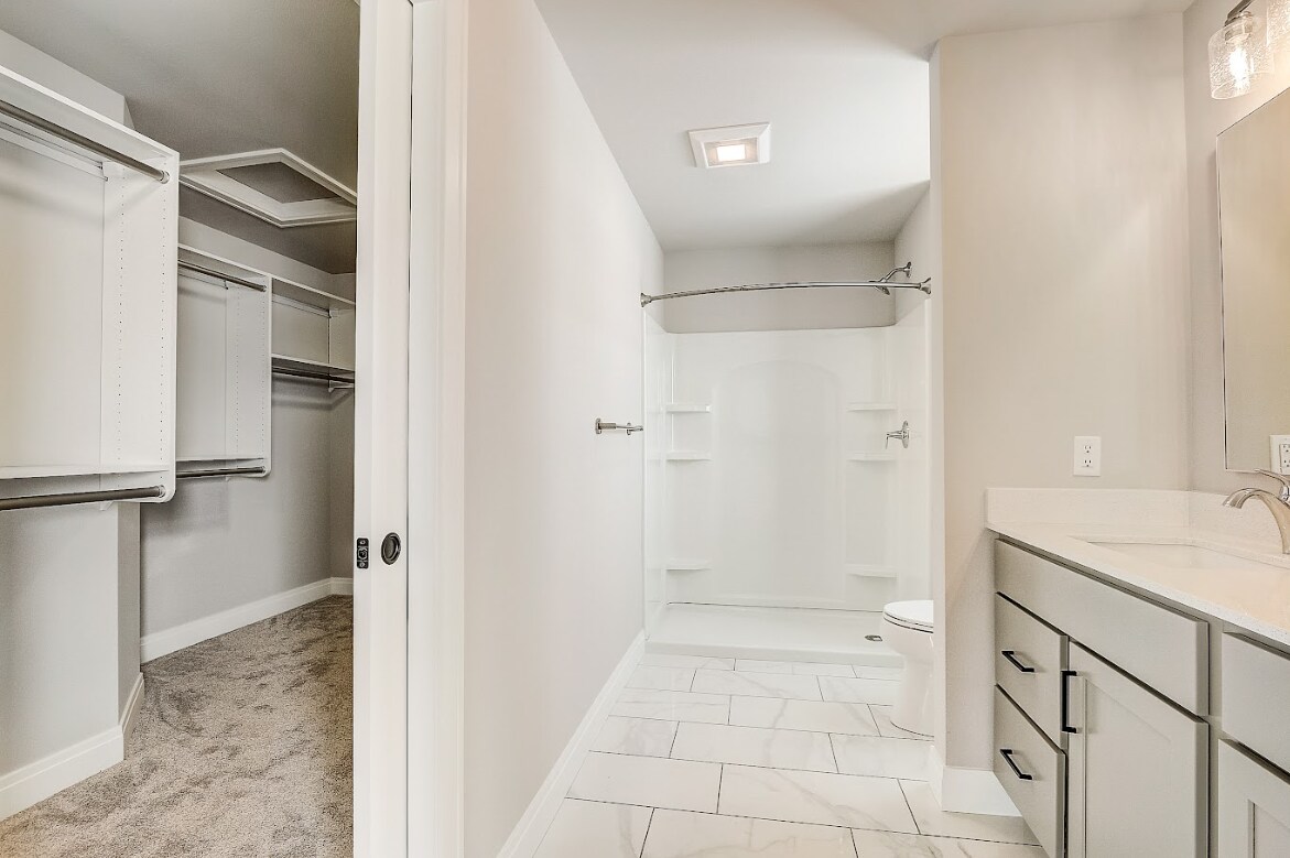 Building Photo - 6549 Pleasant Prairie Dr