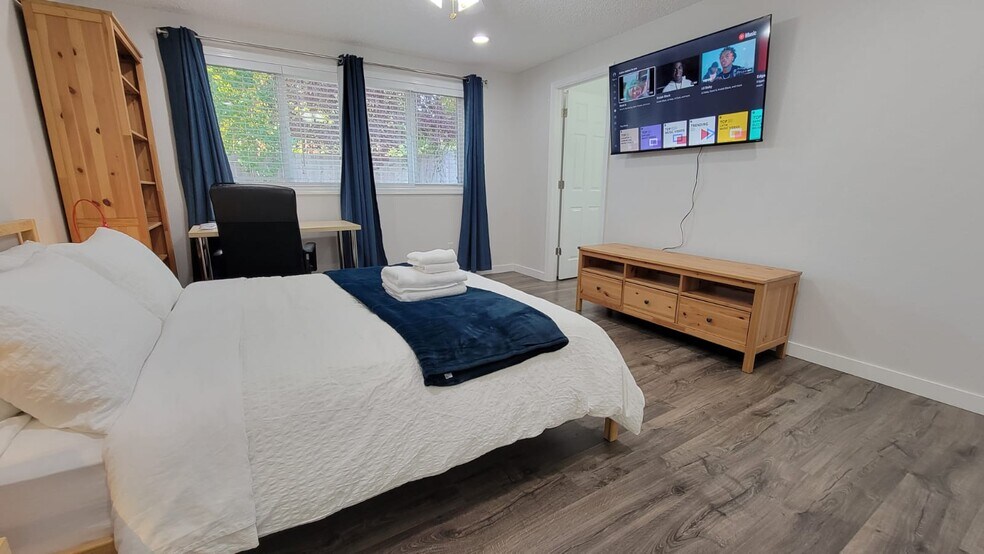 Building Photo - 8029 240th St SW