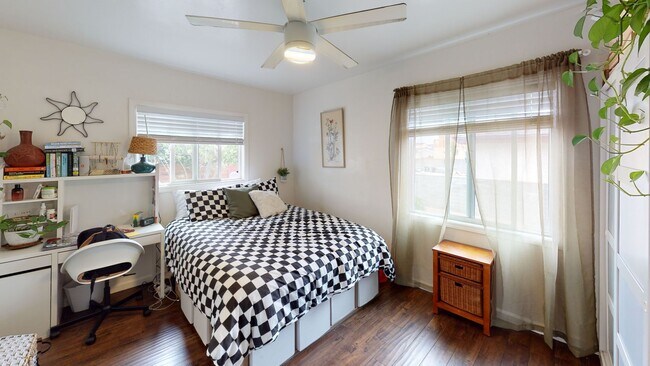 Building Photo - Steps to SDSU!