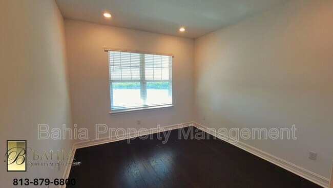 Building Photo - 1074 Seagrape Dr