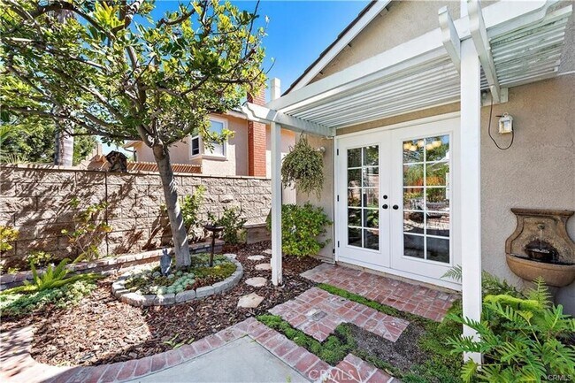 Building Photo - 28371 La Falda