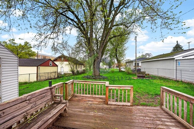 Building Photo - 3 Bedroom Single Family Home- Wyoming- Completely Remodeled!!!