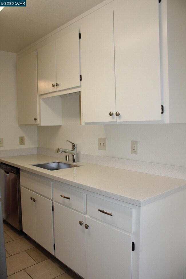 Building Photo - 4811 Appian Way