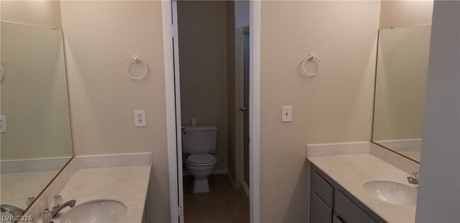 Building Photo - 6220 Carmen Blvd