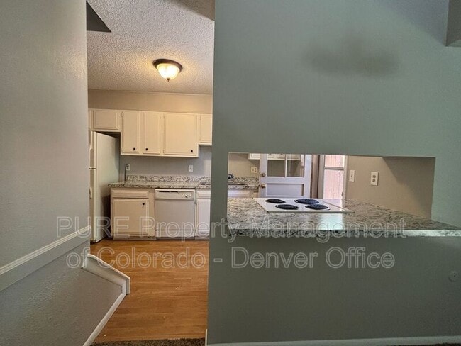 Building Photo - 1693 S Kline Way