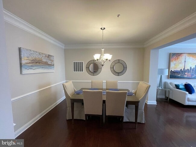 Building Photo - 4209 Lariat Way