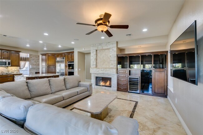 Building Photo - 54 Grossinger Ct