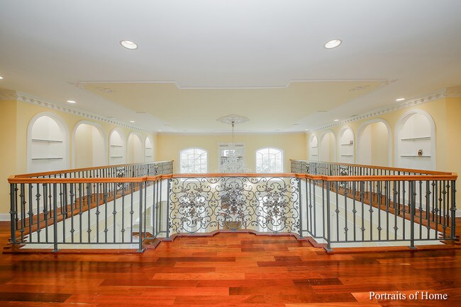 Building Photo - 5S550 Radcliff Rd