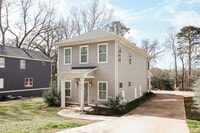 Building Photo - 374 Arch St