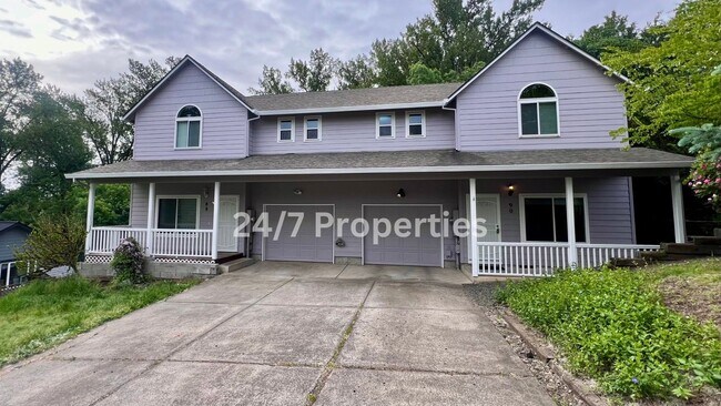 Building Photo - 90 Alder St