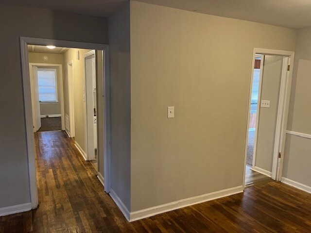 Building Photo - 1808 Sussex Dr