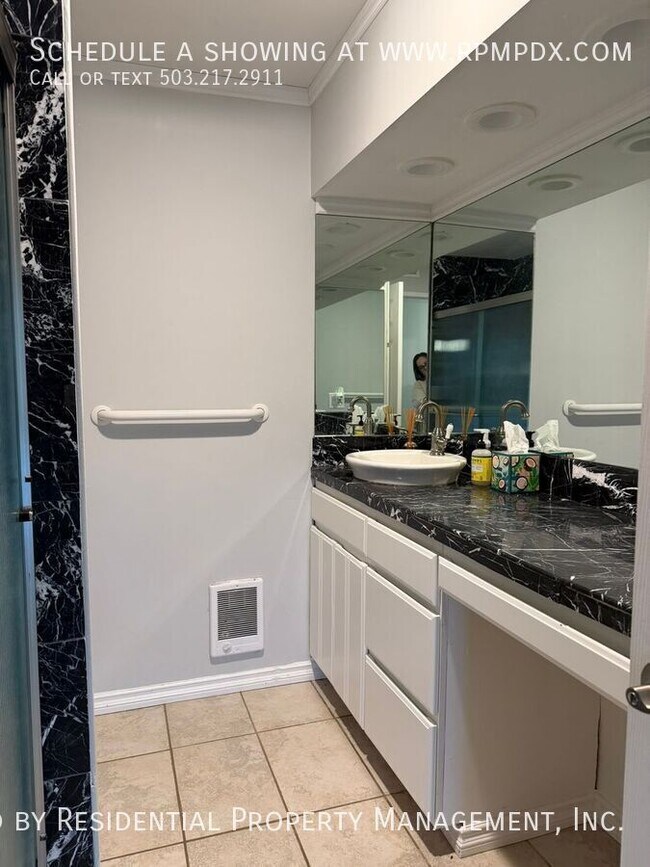 Building Photo - 16225 NW Rock Creek Rd